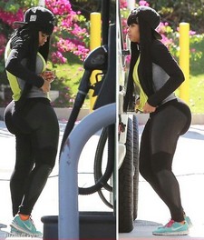 Black Chyna Ass In Tight